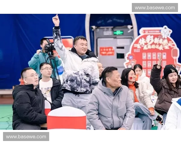 助威团激情助阵燃爆赛场激励选手奋勇争先